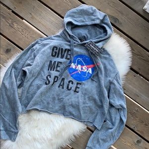 🆕 CHEMISTRY Oversized NASA Cropped Hoodie